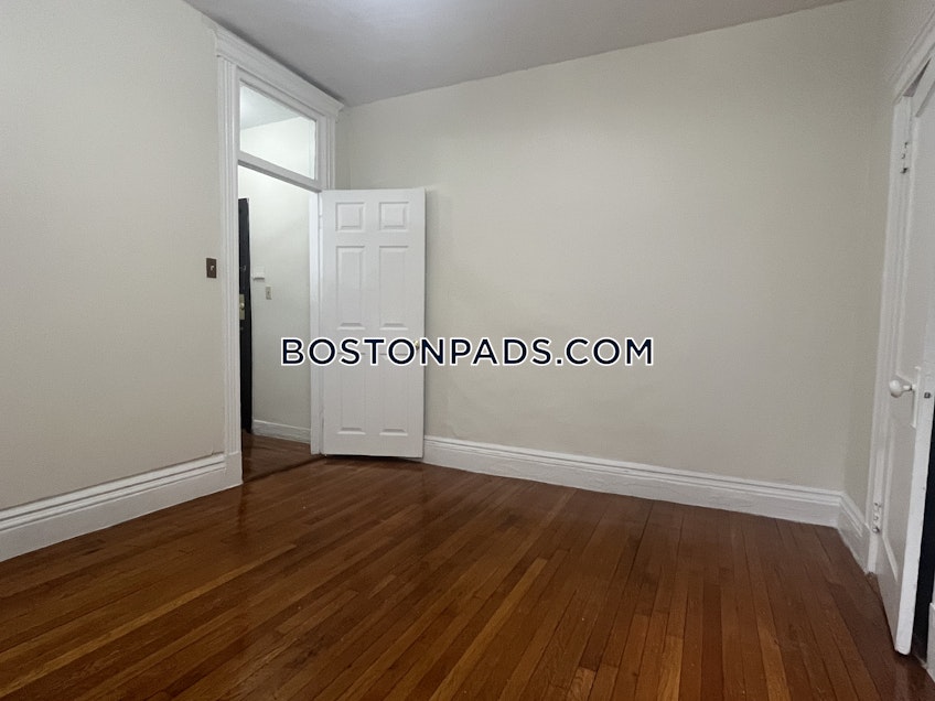 Boston - $2,150+ /month