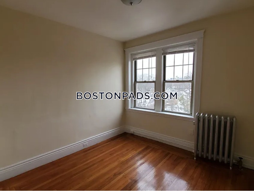 Boston - $2,500+ /month