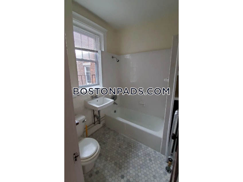 Boston - $2,500+ /month