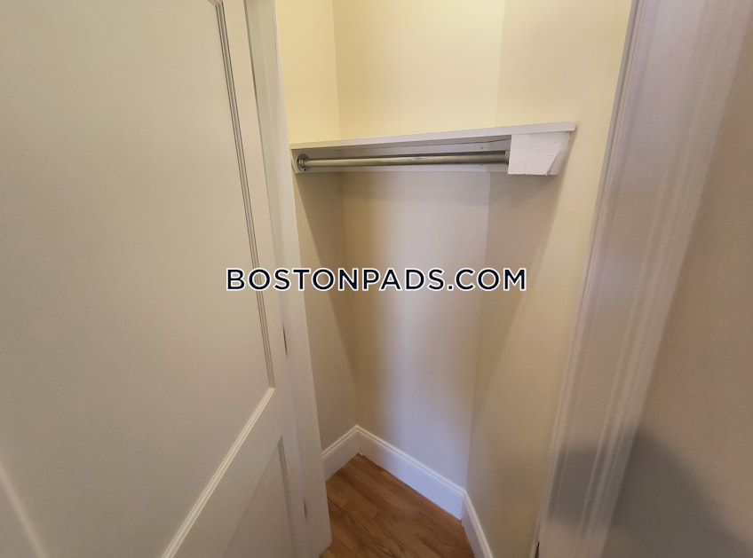 Cambridge - $4,400+ /month
