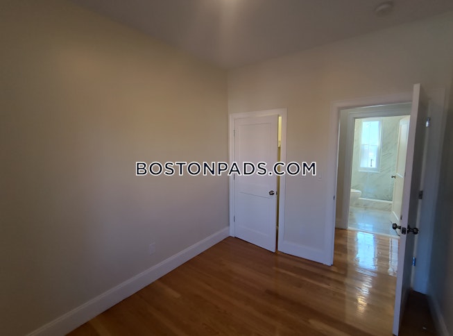 Cambridge - $4,400+ /mo