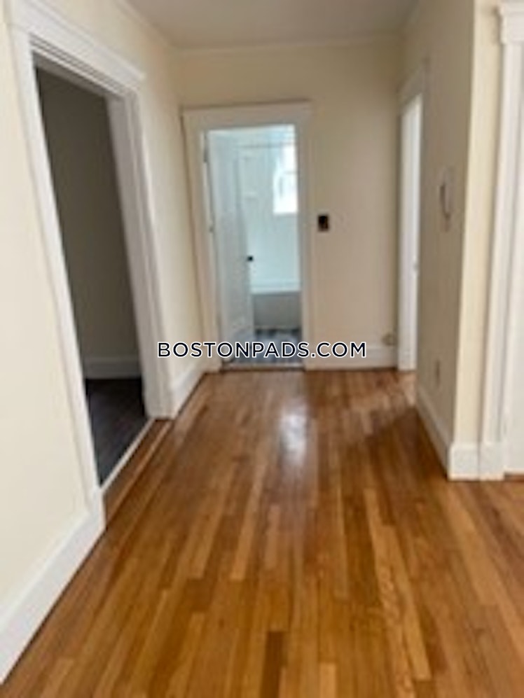 Thomas Burgin Park Way., Quincy