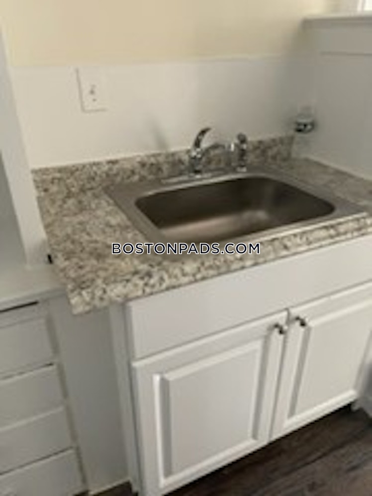 Thomas Burgin Park Way., Quincy