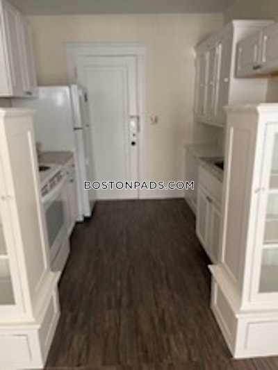 Quincy Apartment for rent 1 Bedroom 1 Bath  Quincy Center - $1,800 No Fee