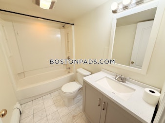 Commonwealth Ave. Boston