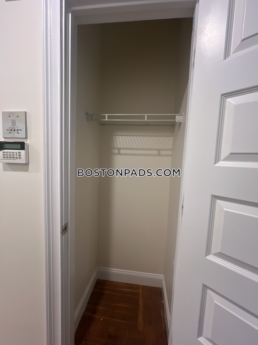 Boston - $2,700+ /month
