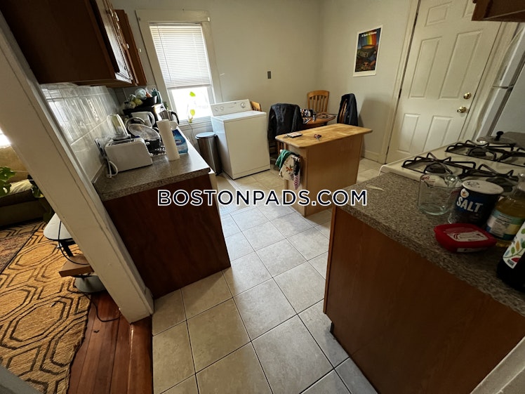 Conwell Ave., Somerville