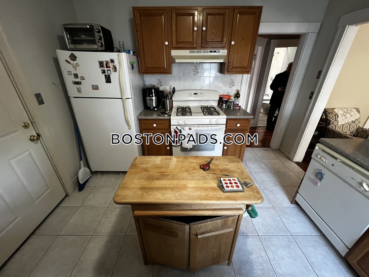 Conwell Ave., Somerville