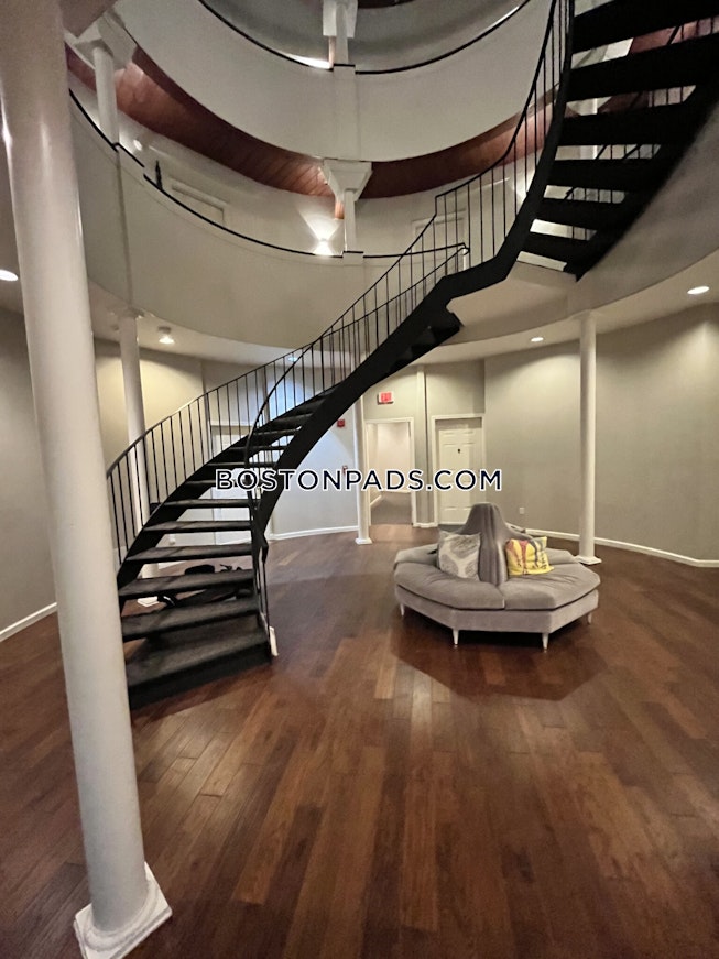 Somerville - $3,950+ /mo