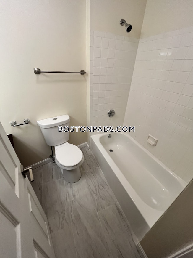 Somerville - $3,950+ /mo