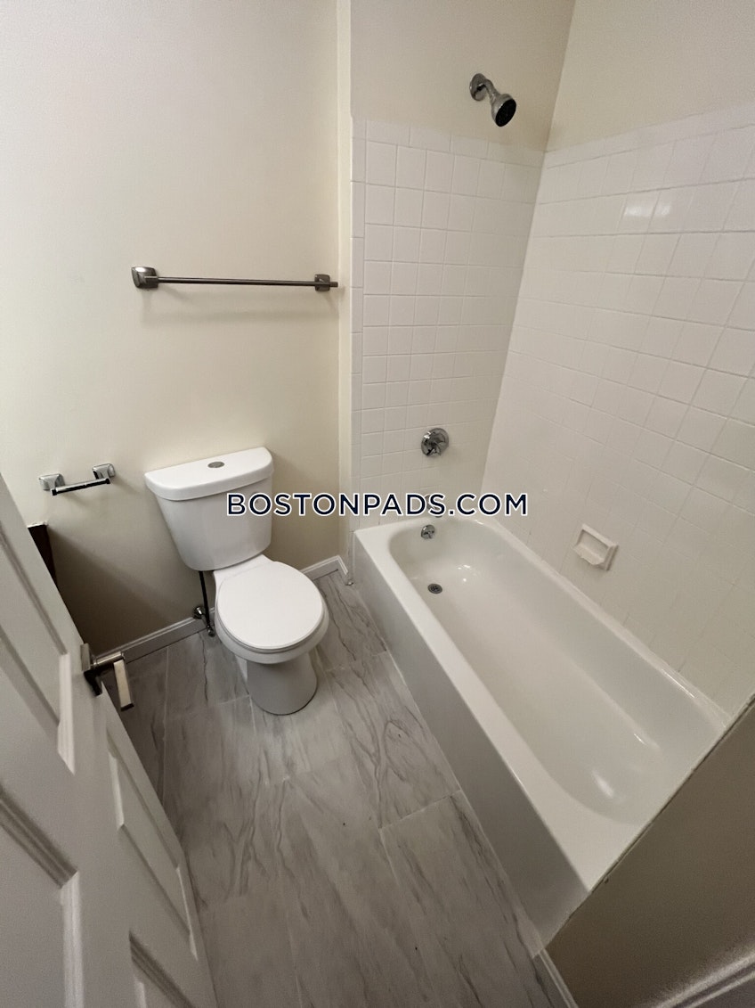 Somerville - $3,950+ /month