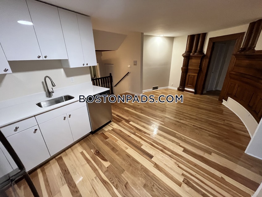 Somerville - $3,950+ /month