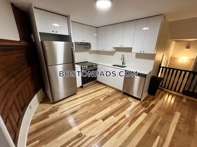 Somerville - $3,950+ /mo