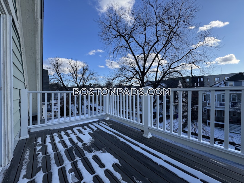 Boston - $2,895+ /month