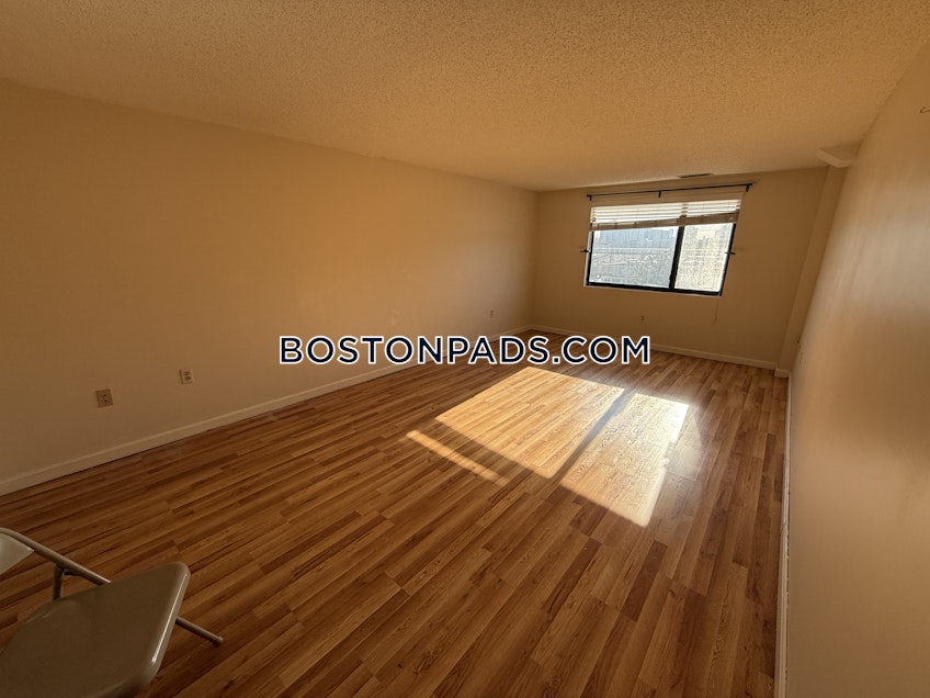 Medford - $3,100+ /month