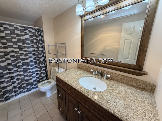 Medford - $3,100+ /mo