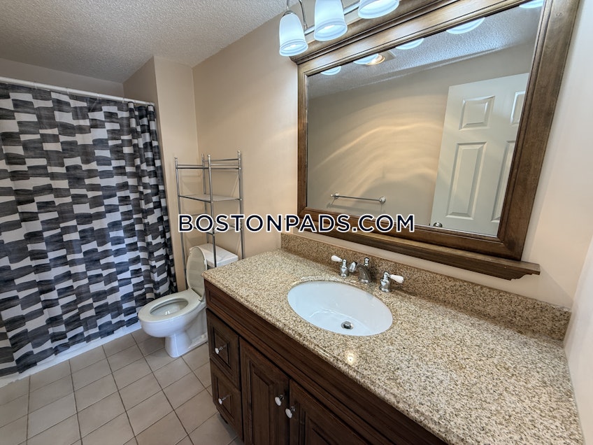 Medford - $3,100+ /month