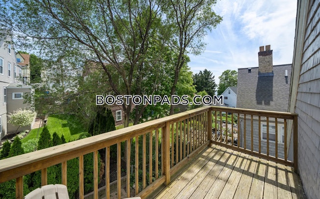 Winthrop - $4,000+ /mo