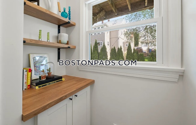 Winthrop - $4,000+ /mo