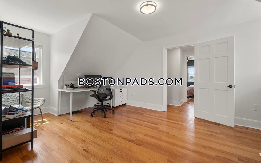 Winthrop - $4,000+ /month