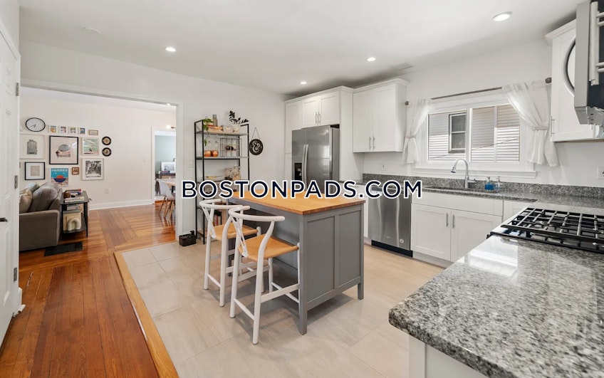 Winthrop - $4,000+ /month