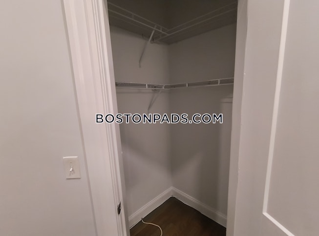 Boston - $3,150+ /mo