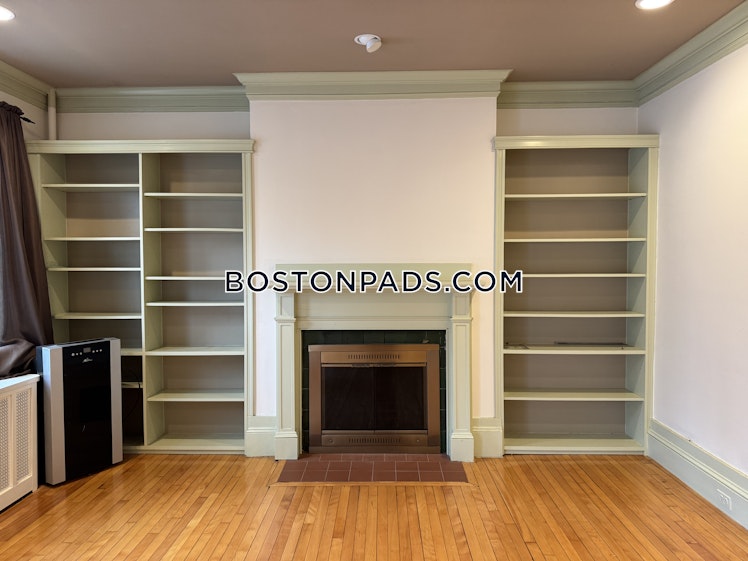 Fuller St., Brookline