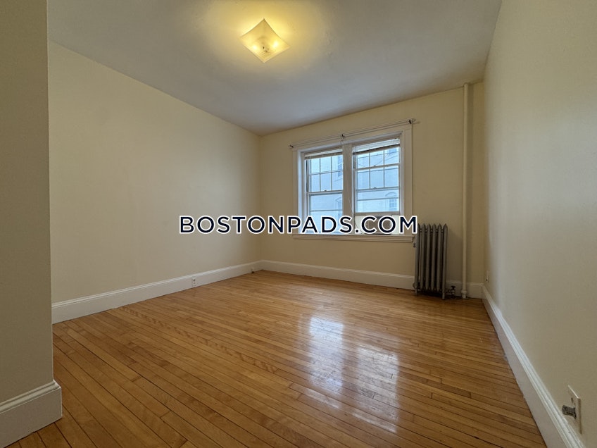 Brookline - $3,850+ /month