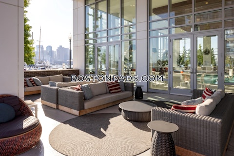 East Pier Dr Boston photo 21