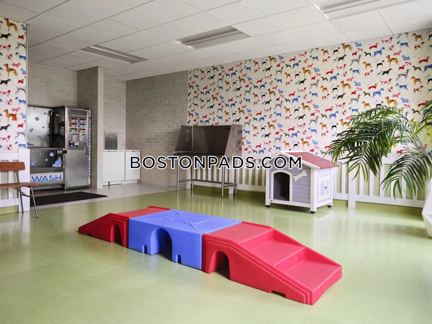 Boston - $5,524+ /month