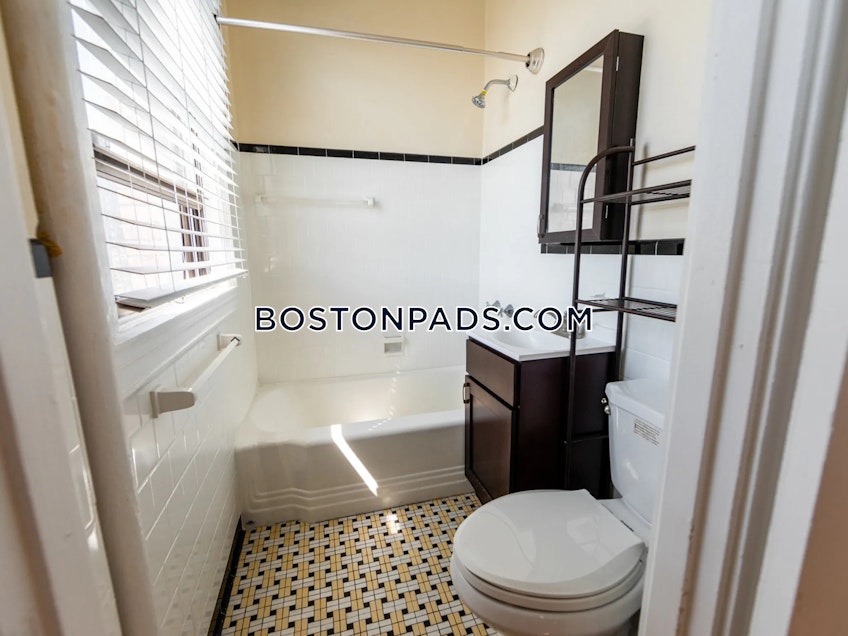 Brookline - $3,200+ /month