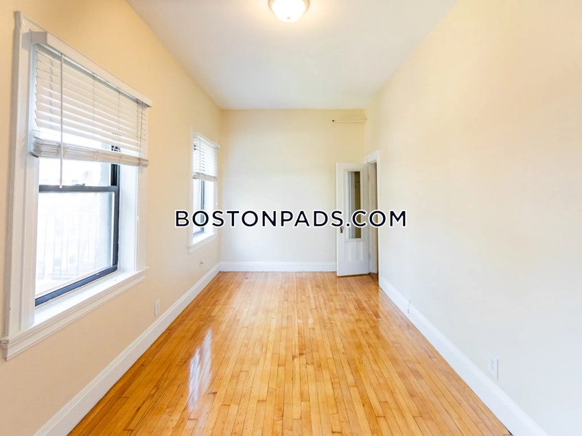 Brookline - $3,200+ /month