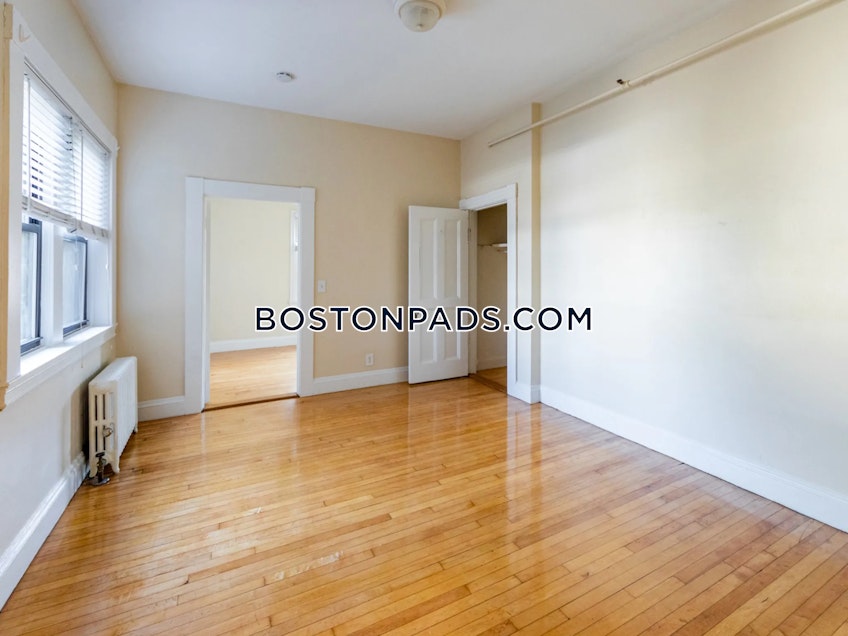 Brookline - $3,200+ /month