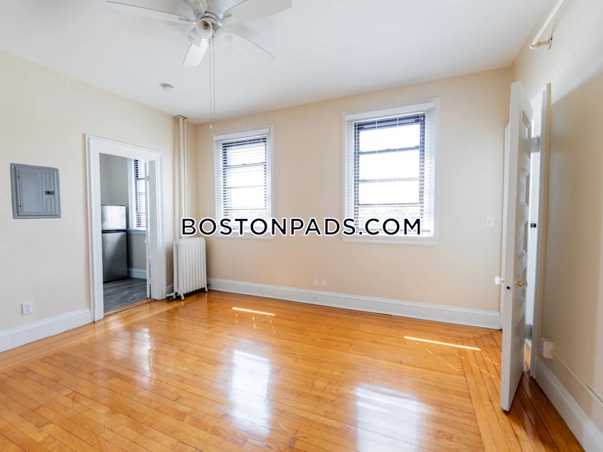 Brookline - $3,200+ /month