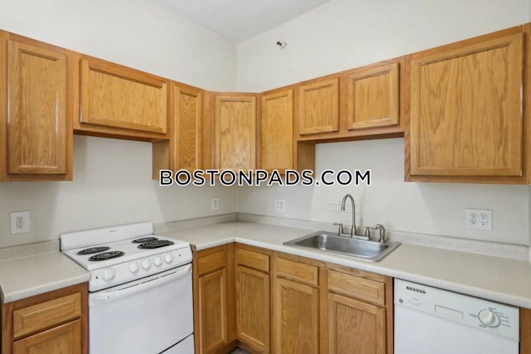 Beacon St., Brookline