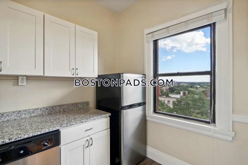 Brookline - $3,200+ /month