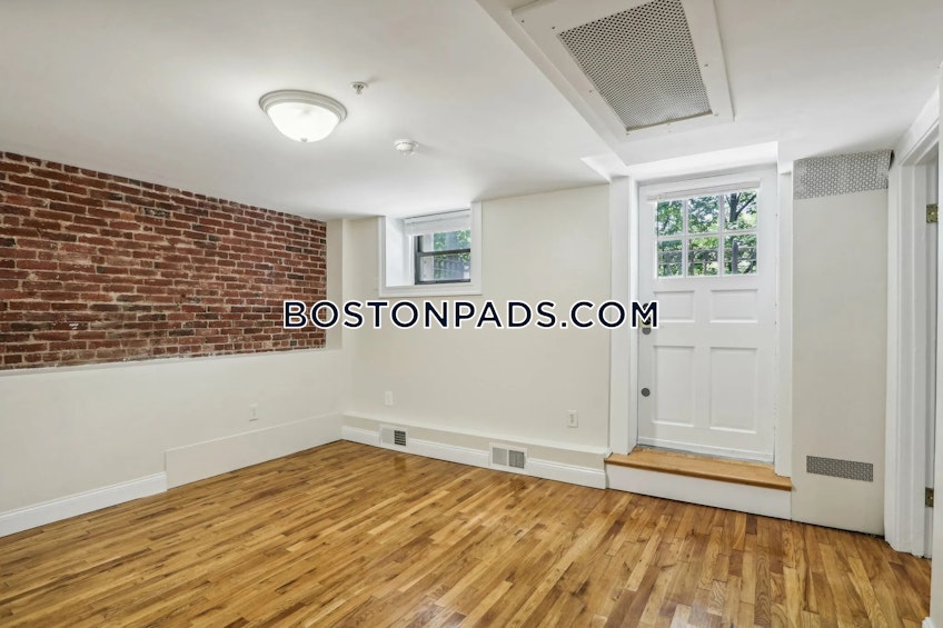 Brookline - $3,200+ /month