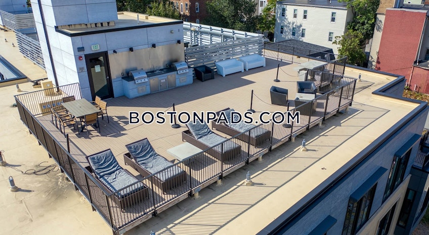 Burlington - $3,325+ /month