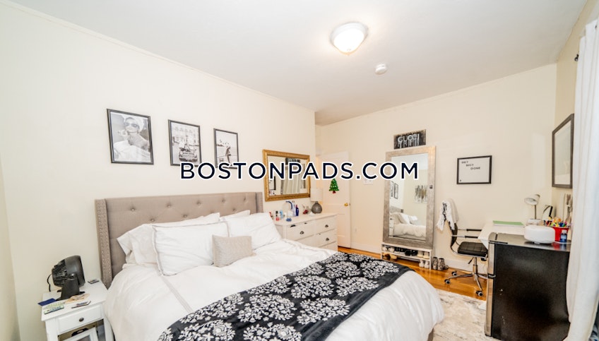 Brookline - $9,300+ /month