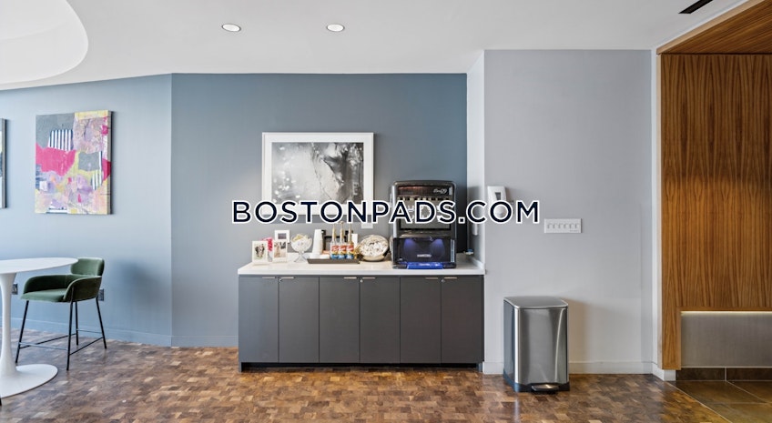 Boston - $8,945+ /month
