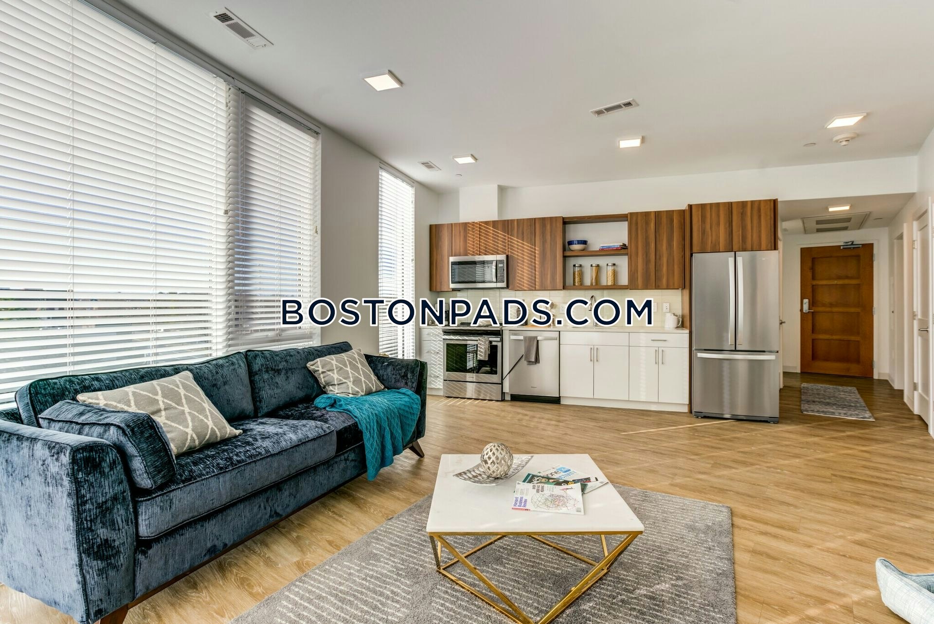 Boston - 2 Beds, 2 Baths