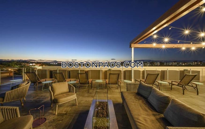 Boston - $4,040+ /mo