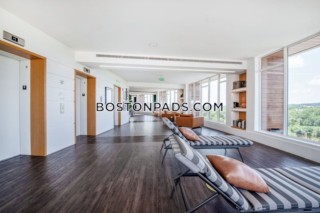 Boston - $4,885+ /mo