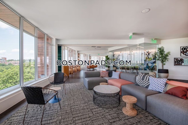 Boston - $2,588+ /mo