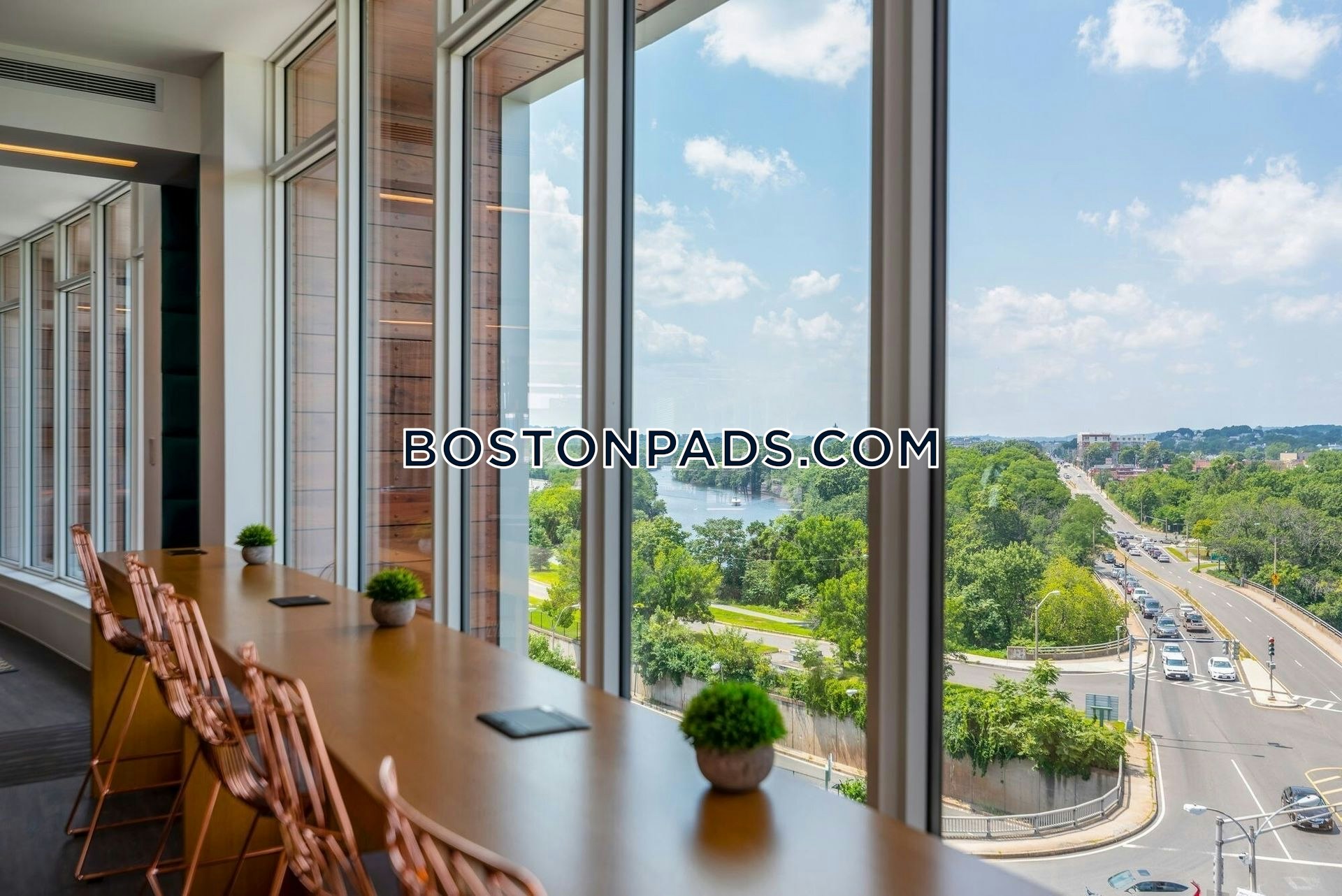 Boston - 0 Beds, 1 Baths