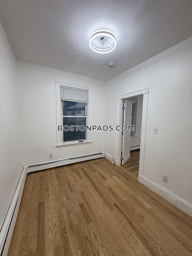 Boston - $2,950+ /mo