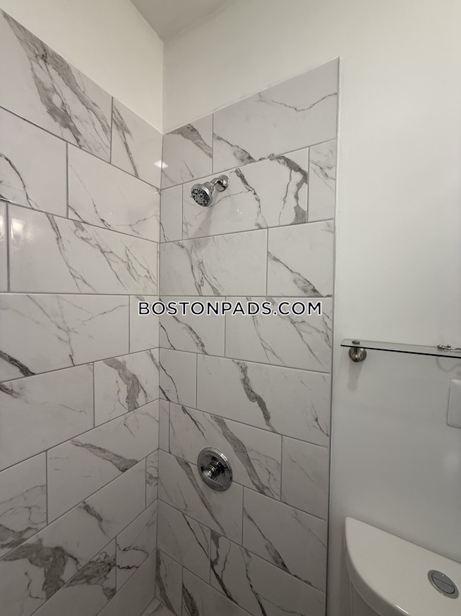 Boston - $2,950+ /mo