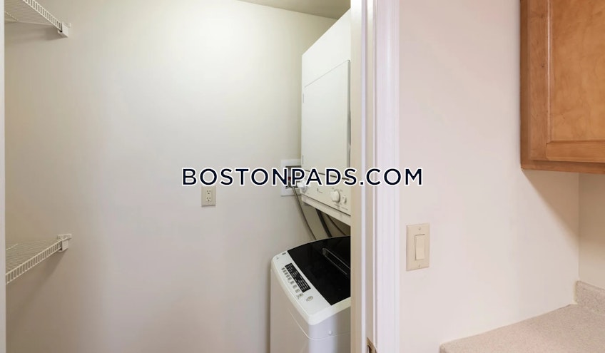 North Andover - $2,489+ /month