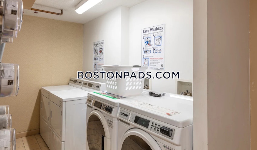 North Andover - $2,489+ /month