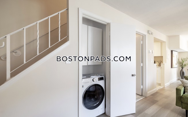 Norwood - $3,260+ /mo